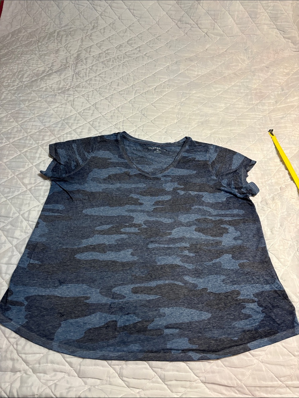 Lucky Brand Blue Camouflage V-Neck Short Sleeve Tee Sz 2X